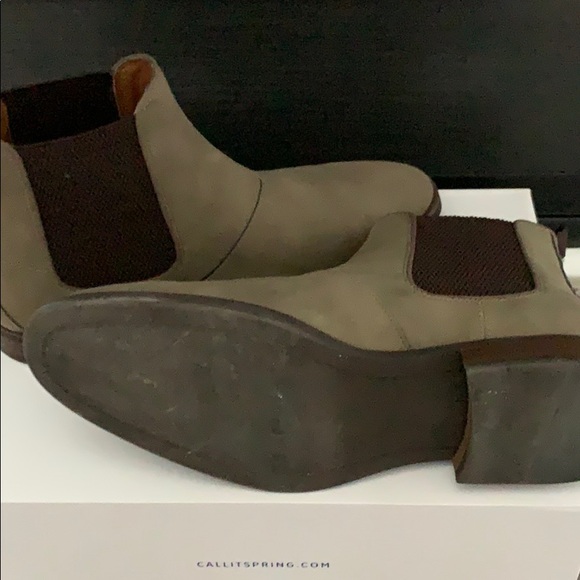 Chelsea slip on boots - Picture 4 of 6